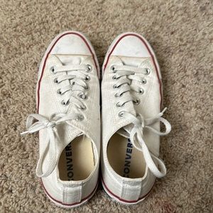 White converse low top